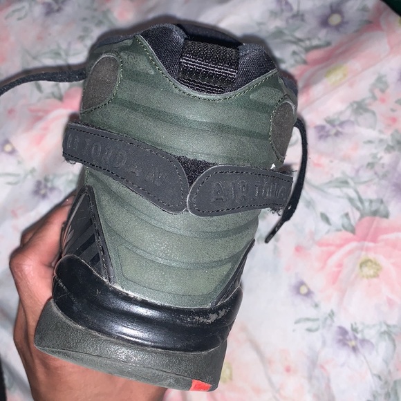 Jordan 8s - Picture 3 of 4